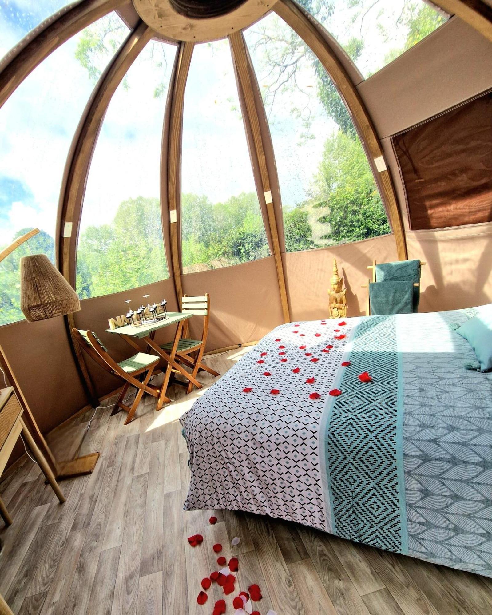 Les Nuits De Cassiopee Bed & Breakfast Sorde-l'Abbaye Phòng bức ảnh