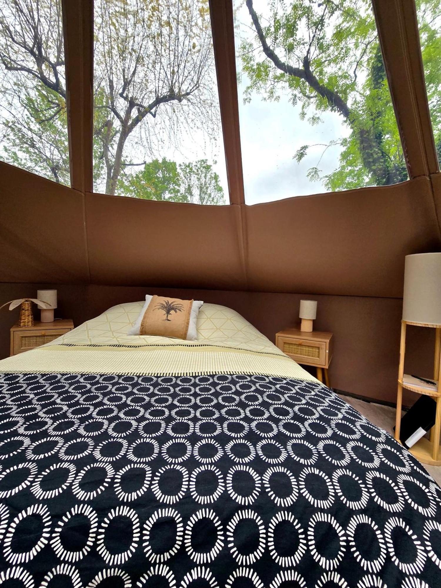 Les Nuits De Cassiopee Bed & Breakfast Sorde-l'Abbaye Ngoại thất bức ảnh
