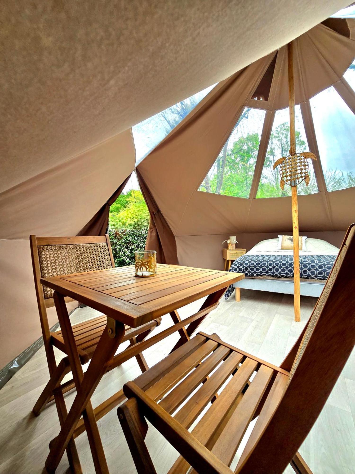 Les Nuits De Cassiopee Bed & Breakfast Sorde-l'Abbaye Ngoại thất bức ảnh
